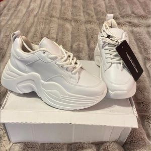 Chunky White Sneaker